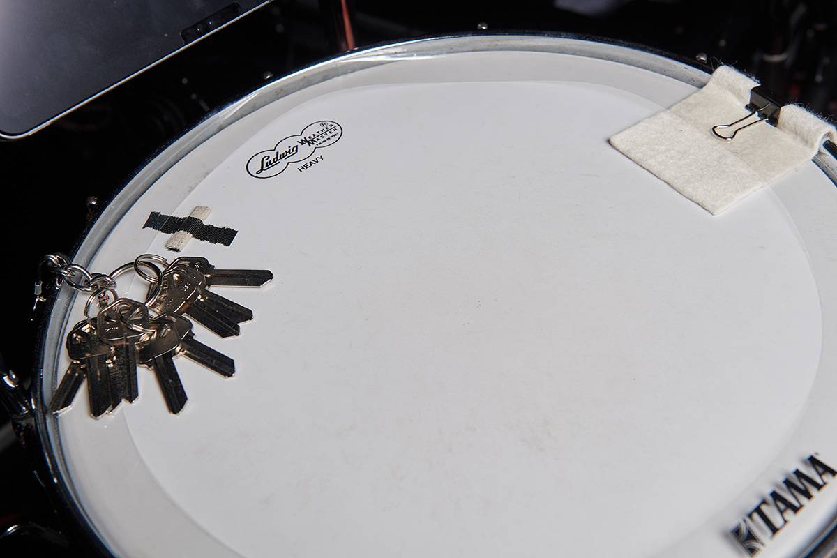 isomoto-mute_ND58494-1