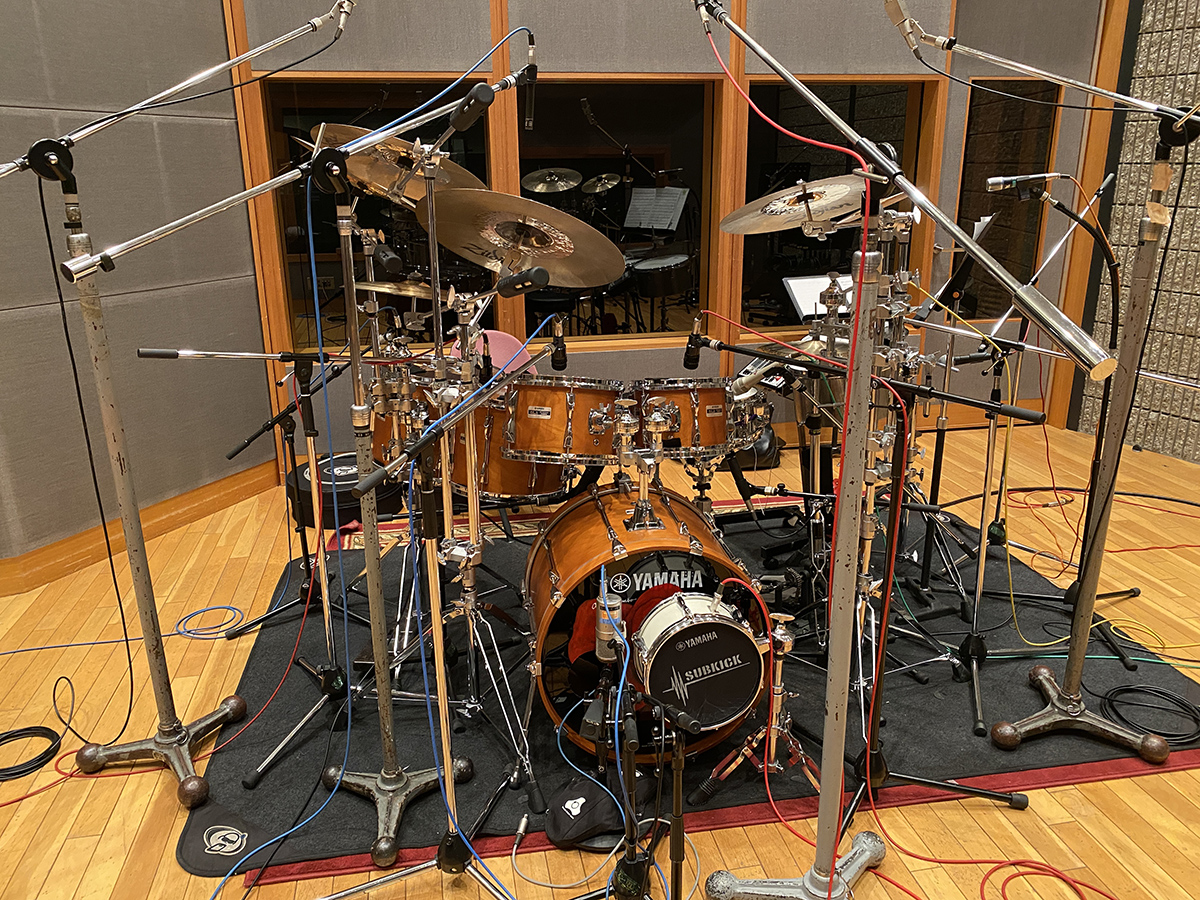 プロ・ドラマー愛用のドラム・セットを大解剖！〜Drum Set File Web